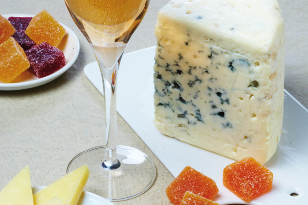 Creamy Roquefort & Champagne Brut Rosé