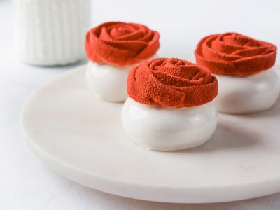 Raspberry and lychee mousse cake